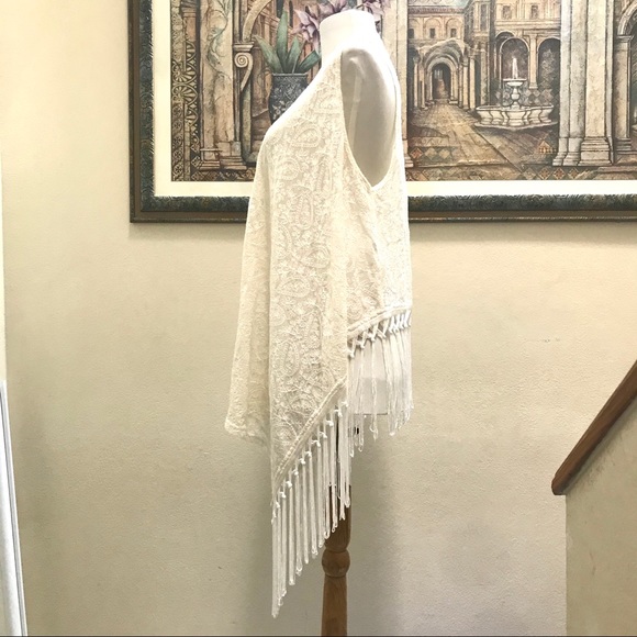 Millau Waterfall Vest Embroidered Cream Size M - Picture 3 of 9